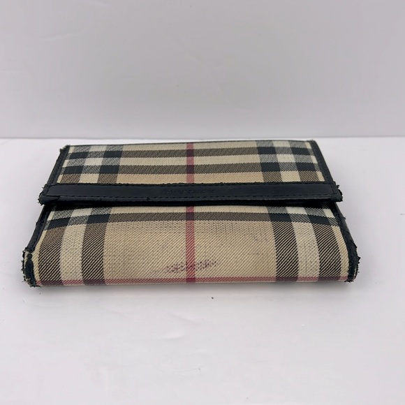 BURBERRY WOMEN’S WALLET, CLASSIC BURBERRY COLORS AND DESIGN - Picture 16 of 16